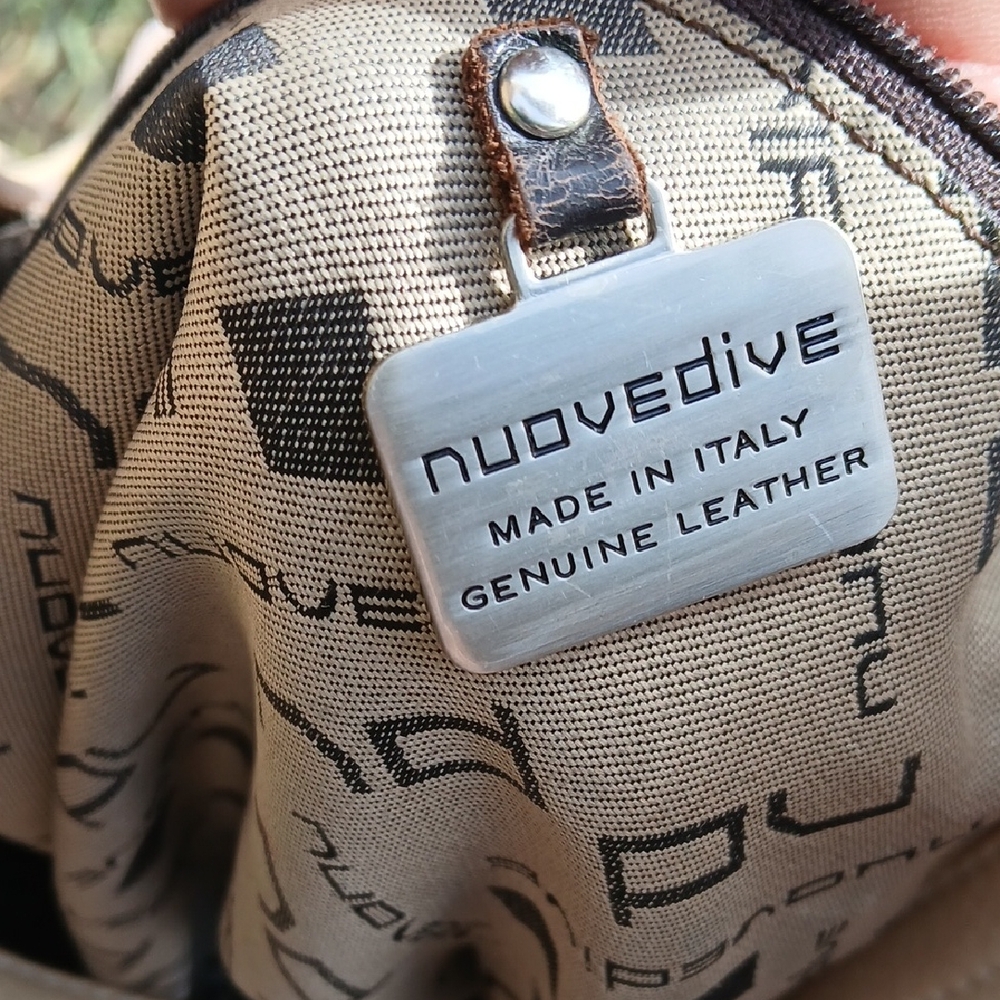 Nuovedive Beige Leather Hobo Bag